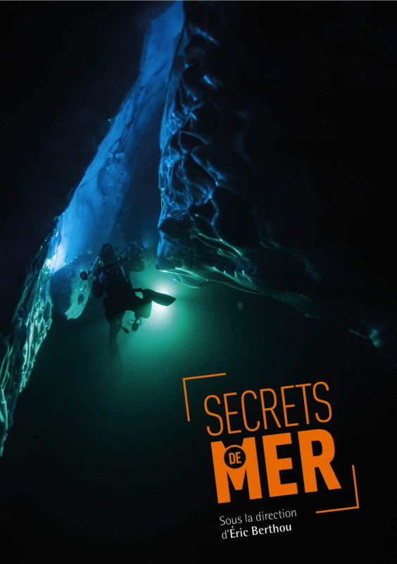 DR : Une de couverture du livre Secrets de mer.