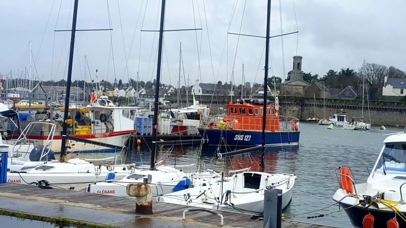 © Eric Berthou : Vue du quai Carnot  sur la ville close à Concarneau ville d'accueil de l'assemblée générale du 13 avril 2024.