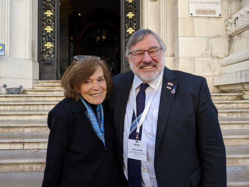 © Thierry Chopin en compagnie du docteur Sylvia Earle.