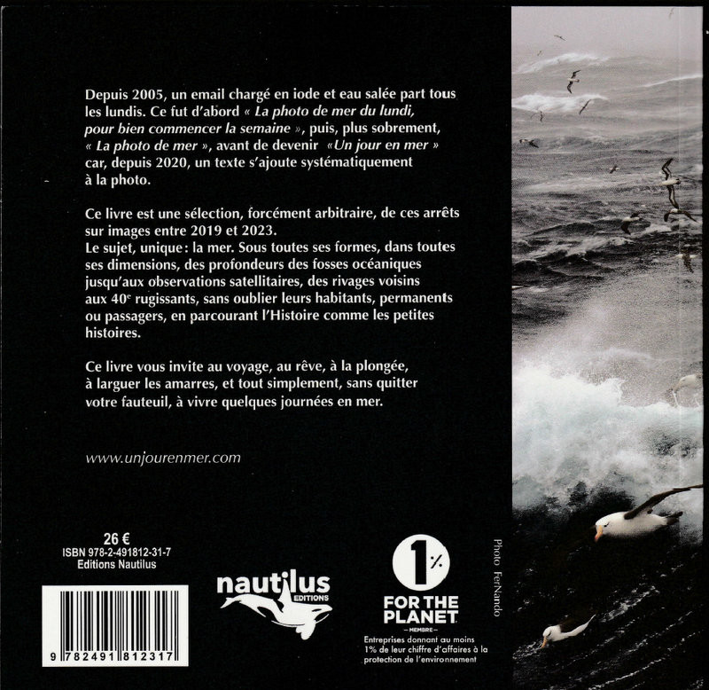 © Dernière de couverture du livre un jour en mer aux éditions Nautilus.